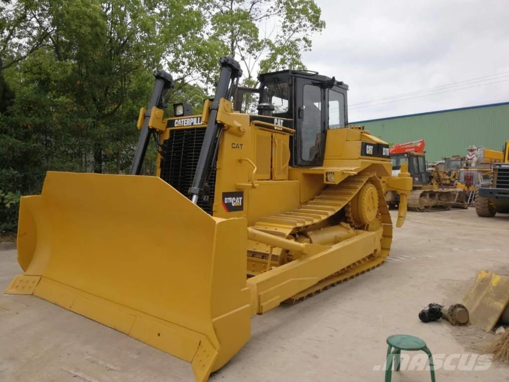 CAT D 7 R lánctalpas dózerek