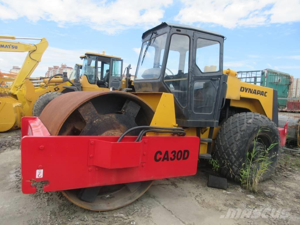 Dynapac CA 30 D Egydobos hengerek