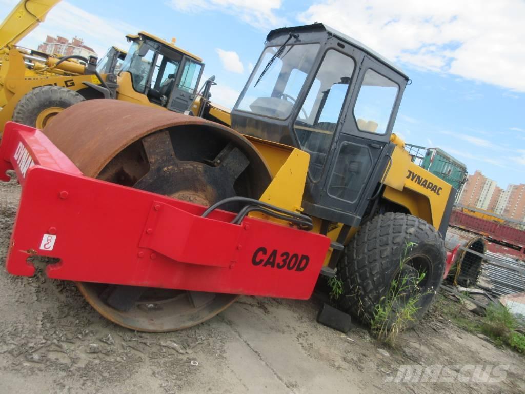 Dynapac CA 30 D Egydobos hengerek