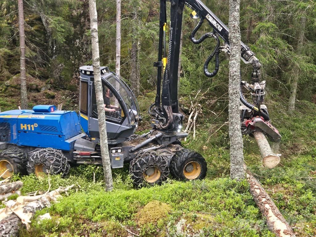 Rottne H 11 D Betakarítók
