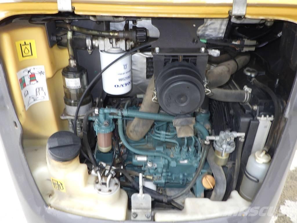 Volvo EC 15 C Mini kotrók < 7t