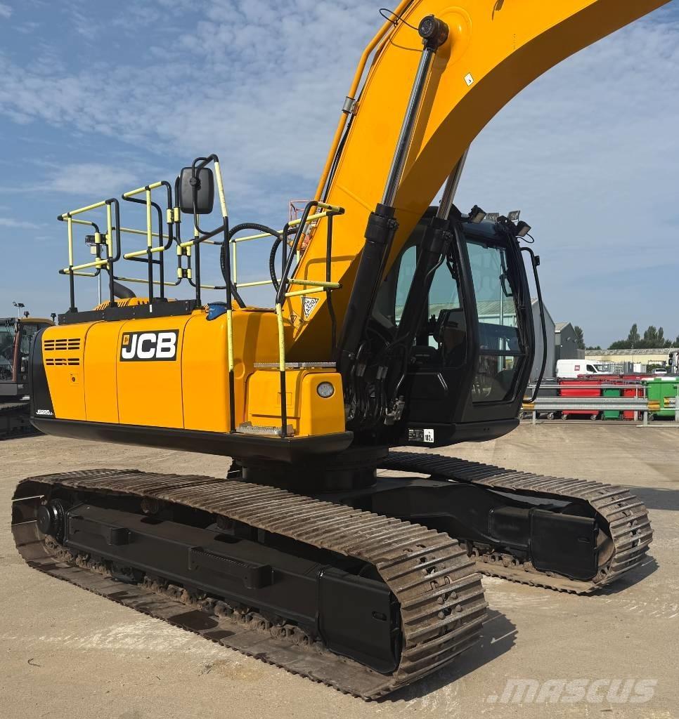 JCB JS 220 LC Lánctalpas kotrók