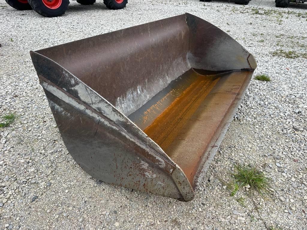  ŁYŻKA MANITOU 2,4 M Egyéb rakodók - kotrók és tartozékok