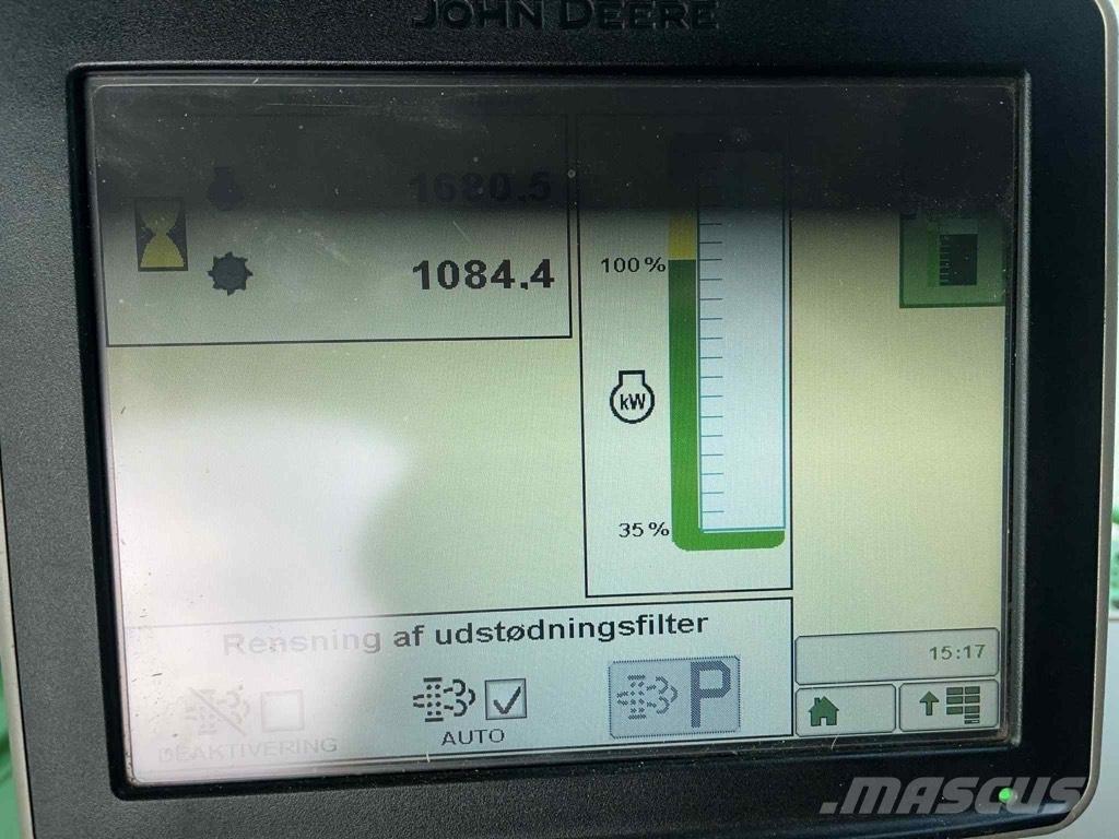 John Deere T 670 i Kombájnok