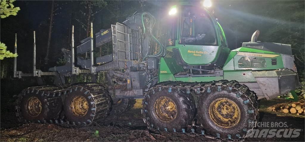 John Deere 1010G Kihordók