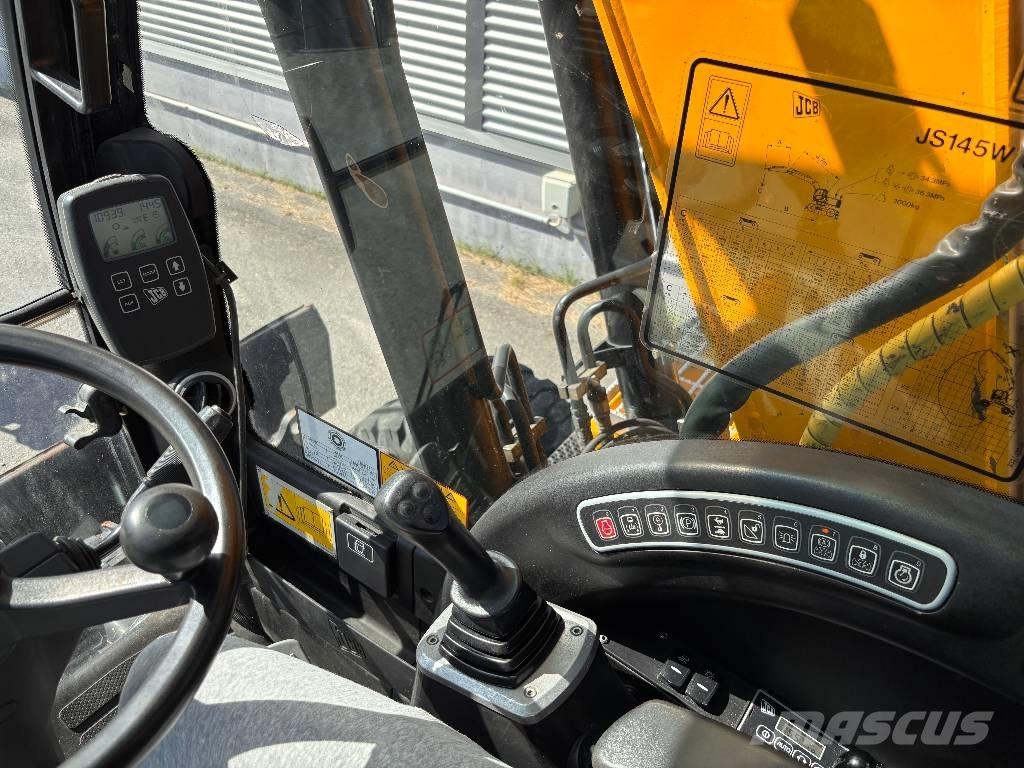 JCB JS 145 W Gumikerekes kotrók
