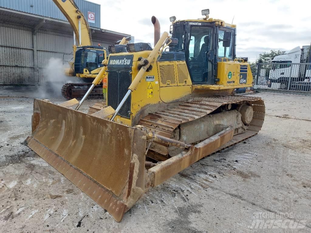 Komatsu D65PX-18 lánctalpas dózerek