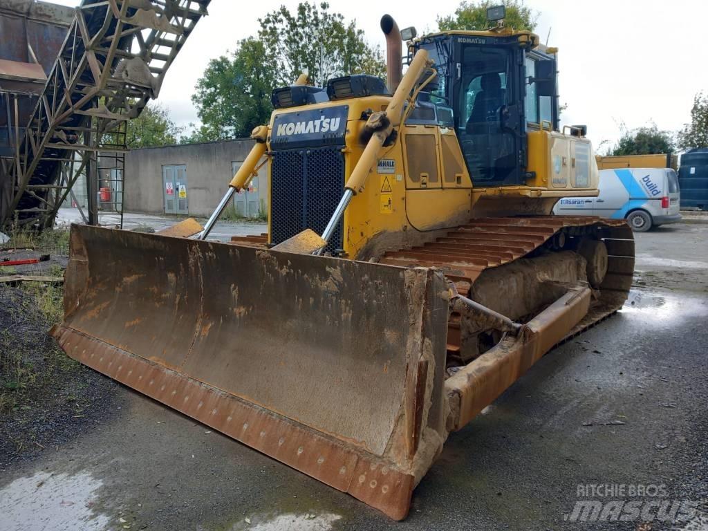Komatsu D65PX-18 lánctalpas dózerek
