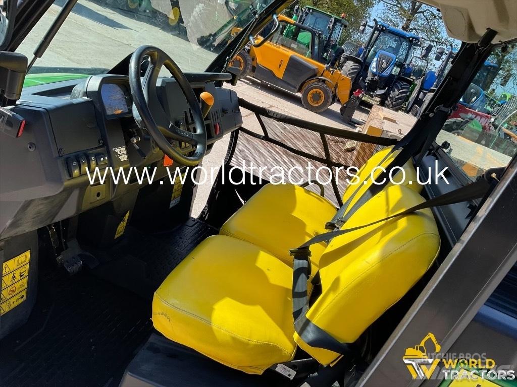 John Deere Gator Haszongépek