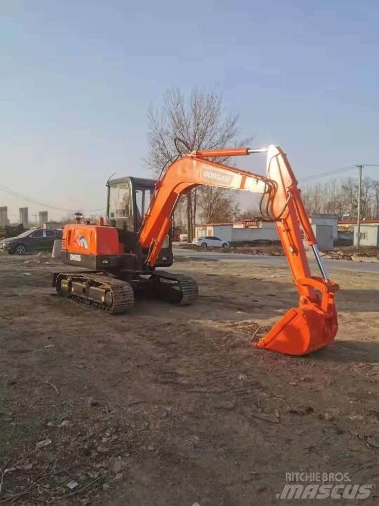 Doosan DH 55 Mini kotrók < 7t