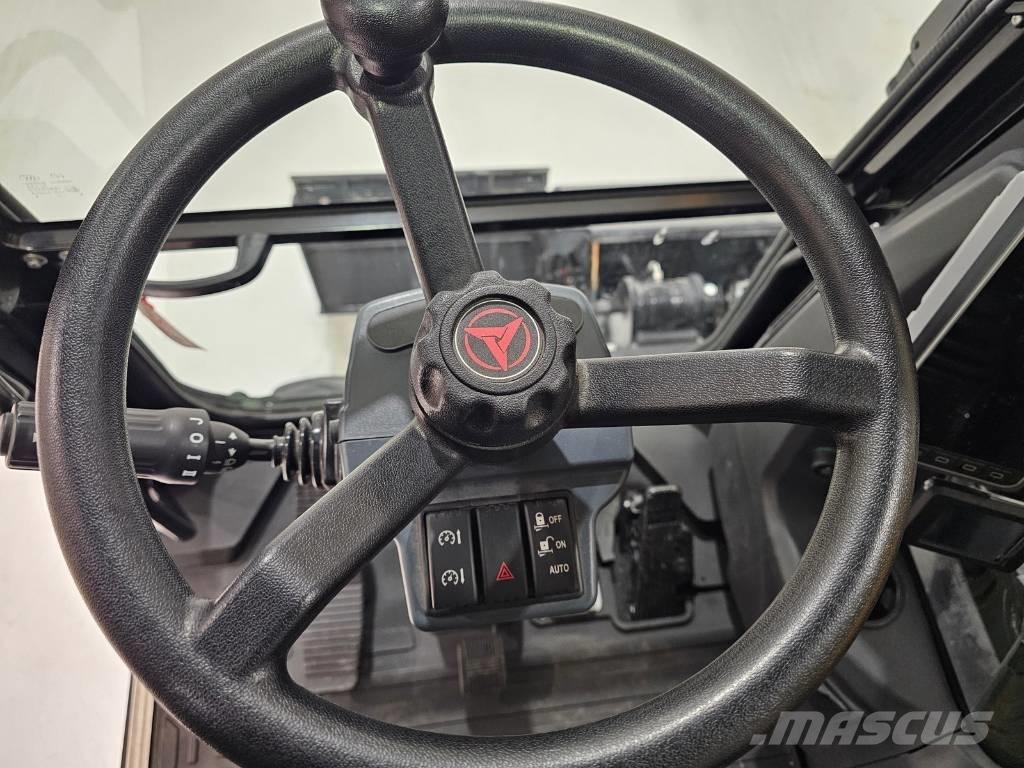 Sany SY 155 W Gumikerekes kotrók
