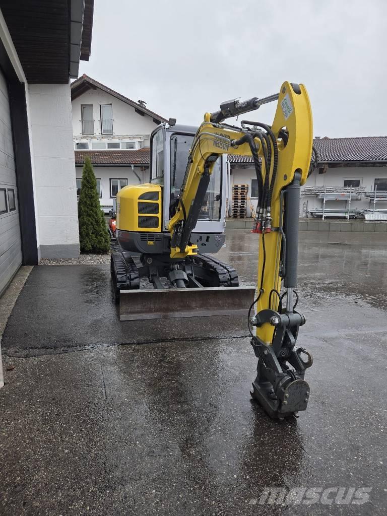 Wacker Neuson EZ38 Lánctalpas kotrók