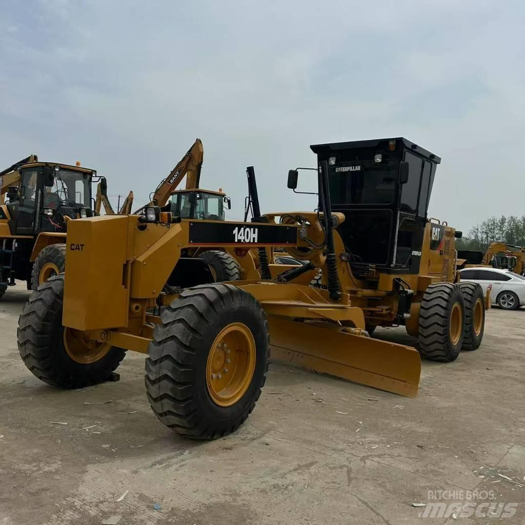 CAT 140 H Gréderek