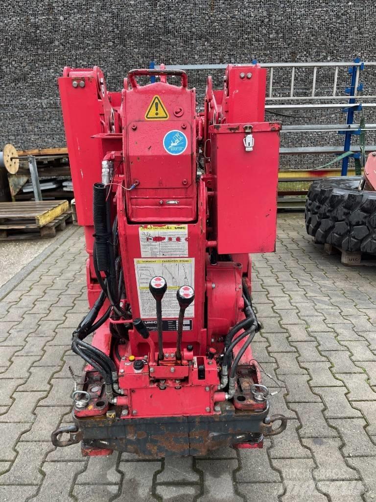 Unic URW-095 Lánctalpas daruk