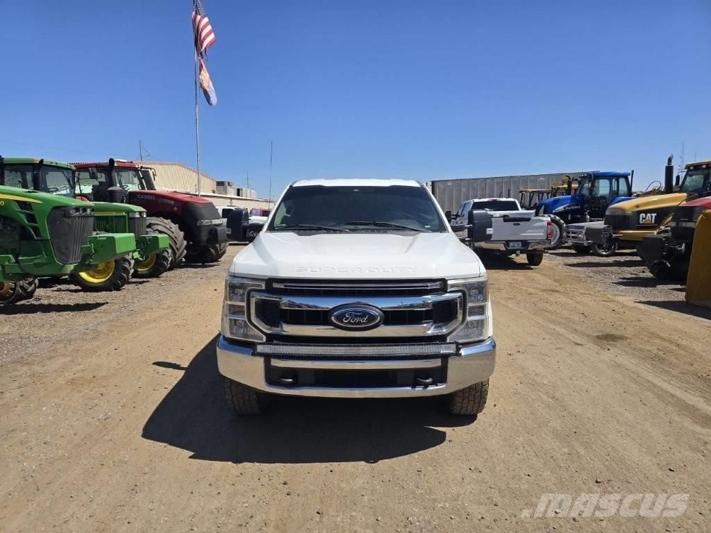 Ford F 250 FX4 Egyéb
