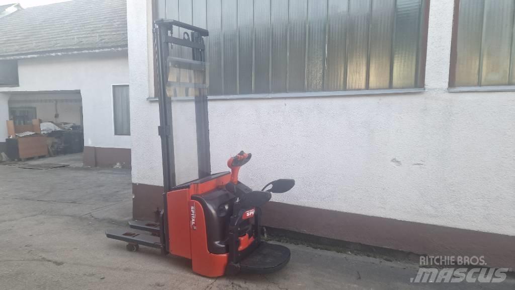 Linde L14APi-372 Vezetőállásos alacsony emelőkocsi