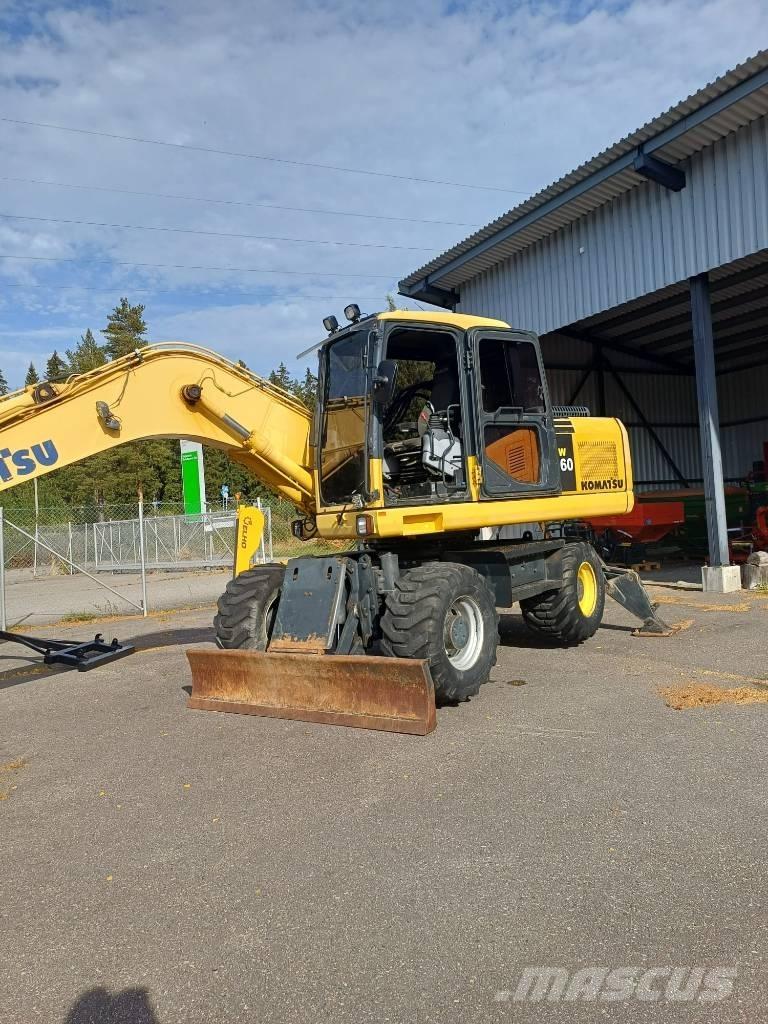 Komatsu PW 160-7-4x4 Gumikerekes kotrók