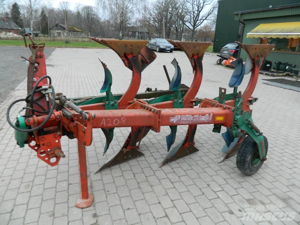 Kverneland 3 Váltvaforgató ekék