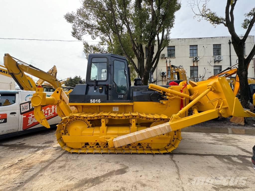 Shantui SD 16 lánctalpas dózerek