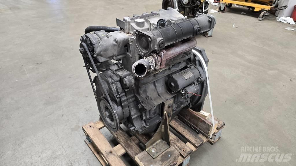 Deutz F3M2011 Motorok