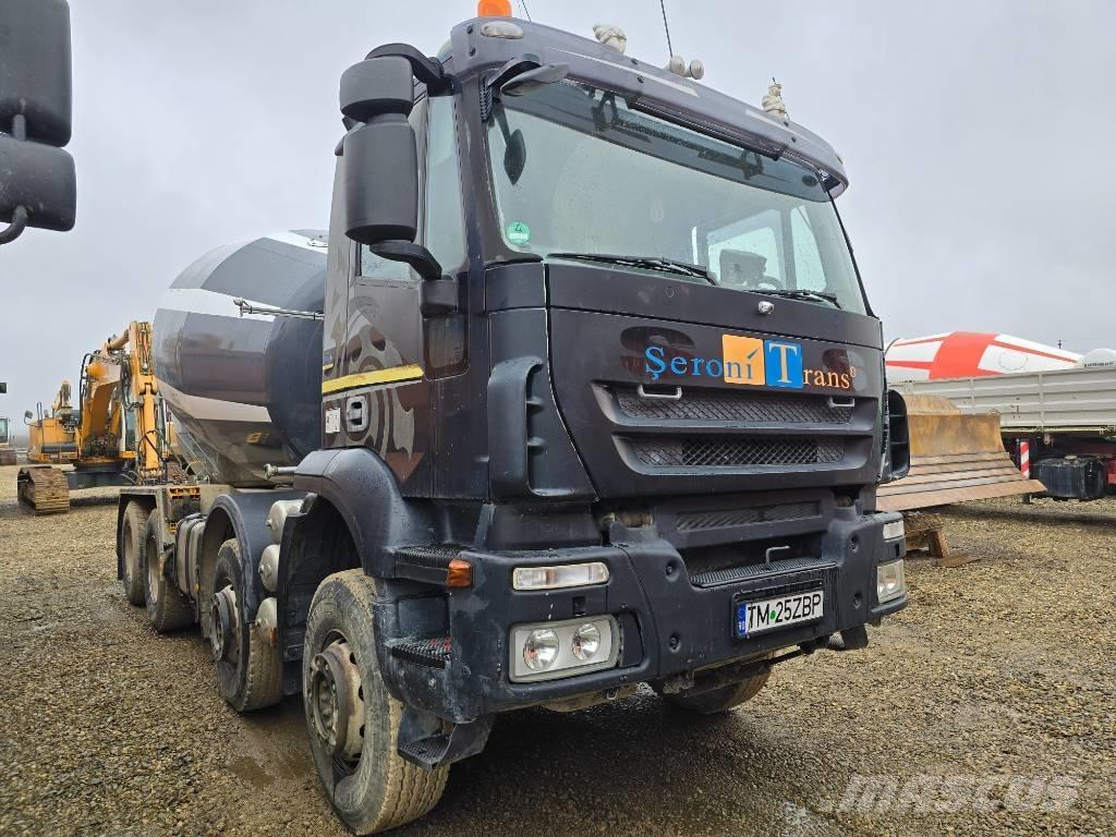 Iveco AD 340 T36 Beton keverők