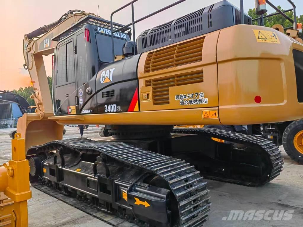 CAT 340 D L Lánctalpas kotrók