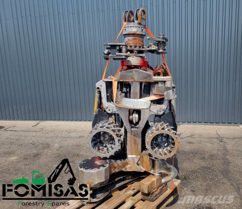 Komatsu S 82 Betakarító fejek