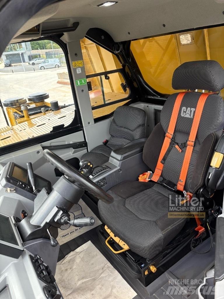 CAT 775 G Nehézdömper