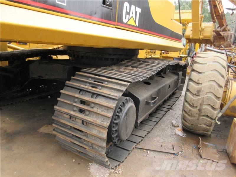 CAT 330 B L Lánctalpas kotrók