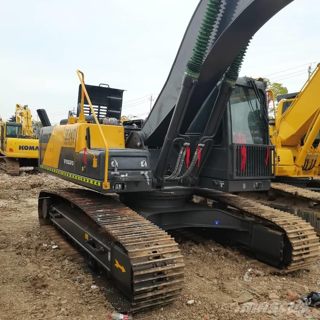 Volvo EC 240 Lánctalpas kotrók