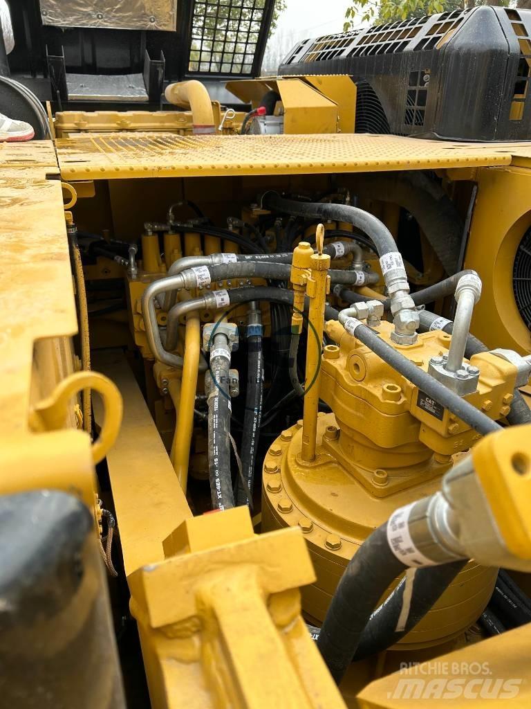 CAT 336 D Lánctalpas kotrók