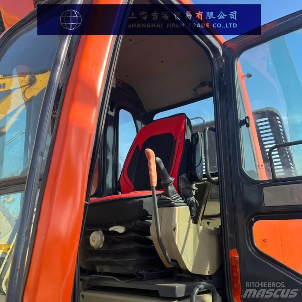 Doosan DX 300 Lánctalpas kotrók