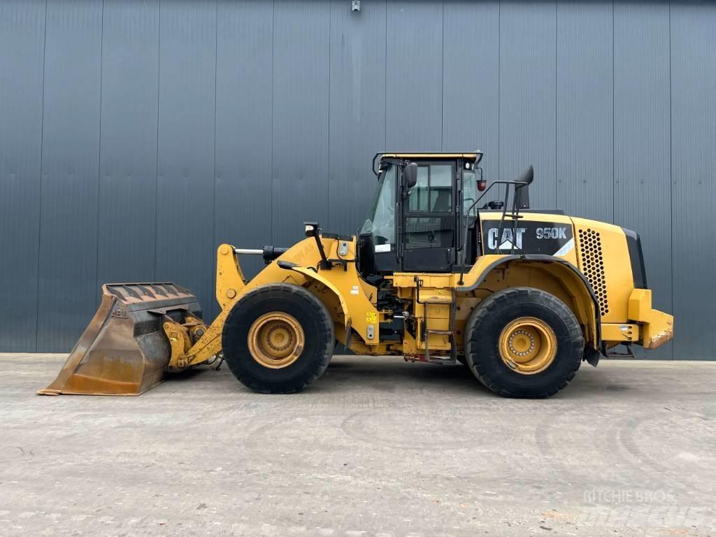 CAT 950K Gumikerekes homlokrakodók