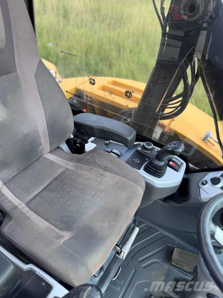 Mecalac 12 MTX Kotrórakodók