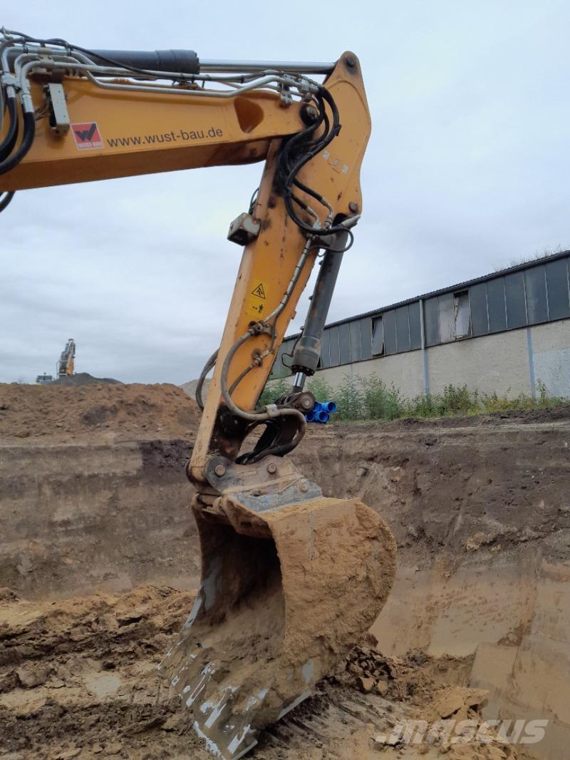 Liebherr R926 Lánctalpas kotrók