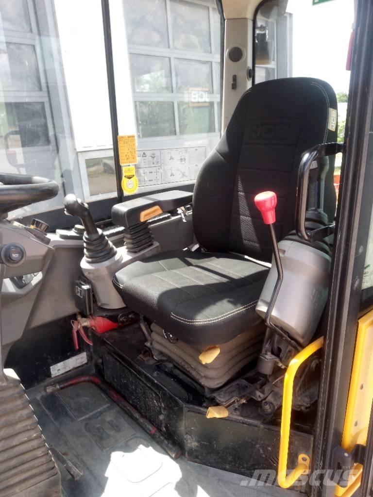 JCB Hydradig 110W Gumikerekes kotrók