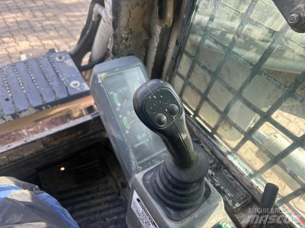 Takeuchi TL 230 Kompaktrakodók