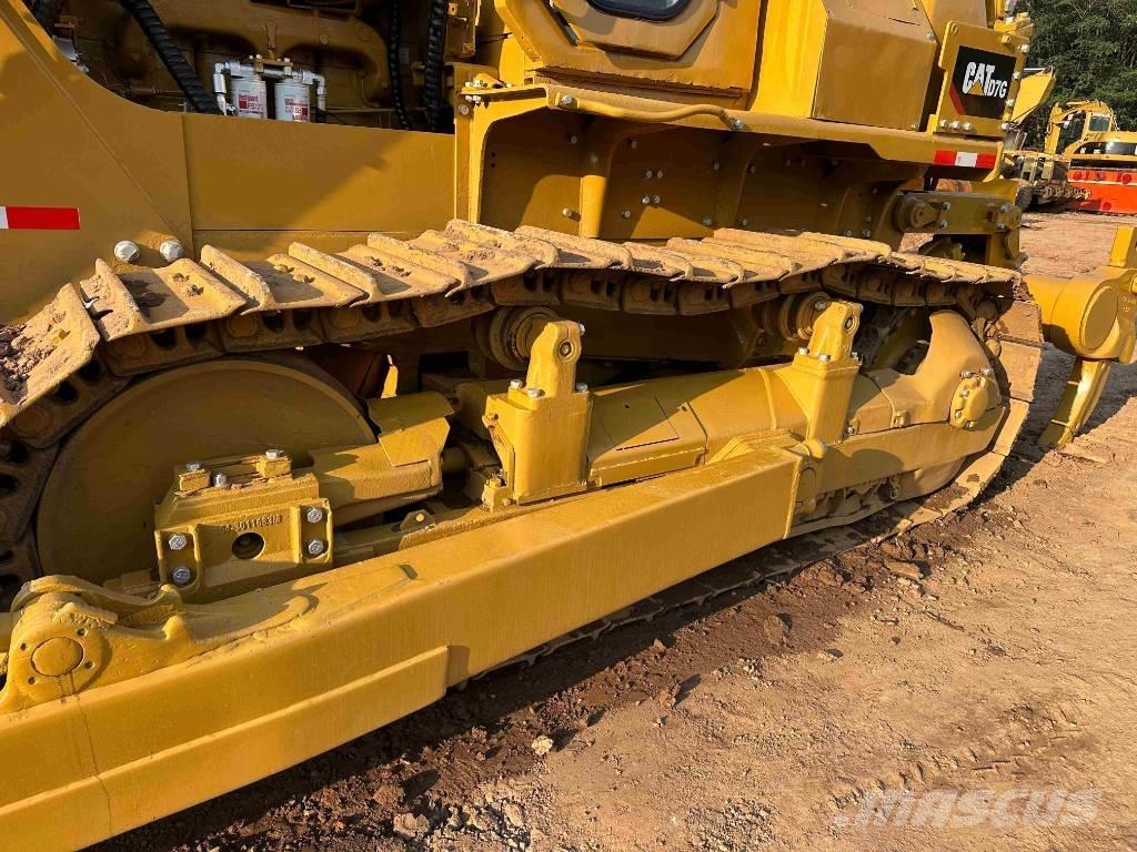 CAT D 7 G lánctalpas dózerek