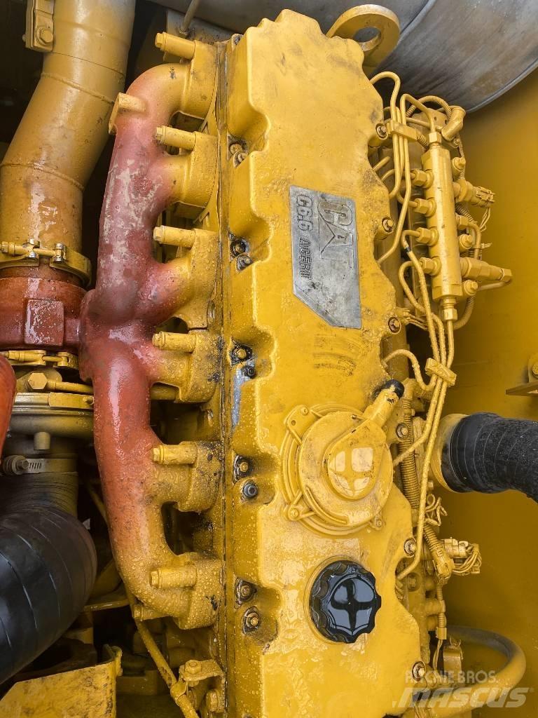CAT 320 D Lánctalpas kotrók