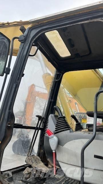 Komatsu PC 210-7 Lánctalpas kotrók