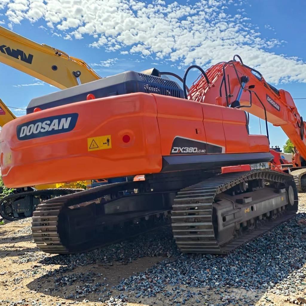 Doosan DX 380 LC Lánctalpas kotrók