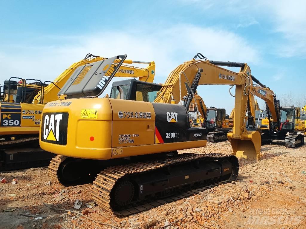 CAT 320D2 Közepes (midi) kotrók 7 t - 12 t