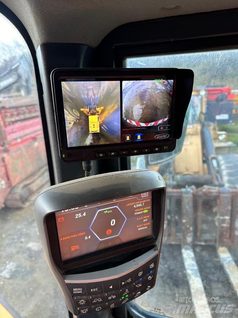 Hyundai HL970A Gumikerekes homlokrakodók