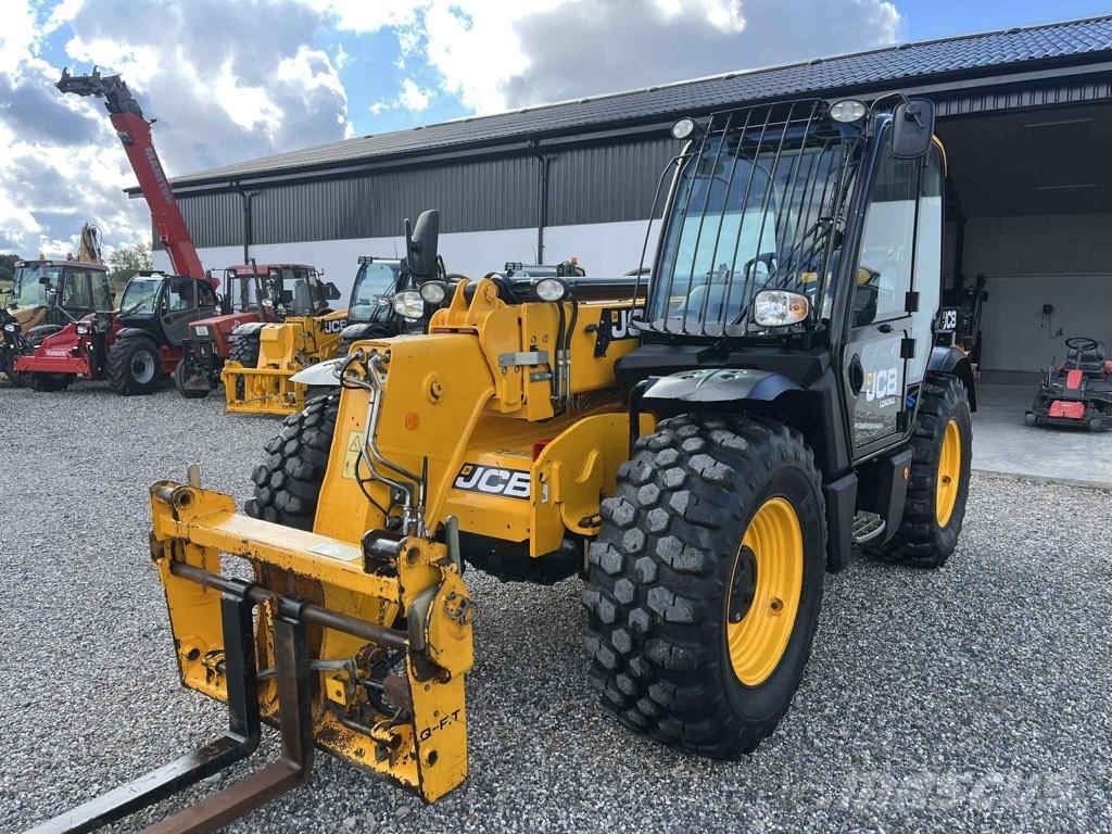 JCB 535-95 Teleszkópos rakodók