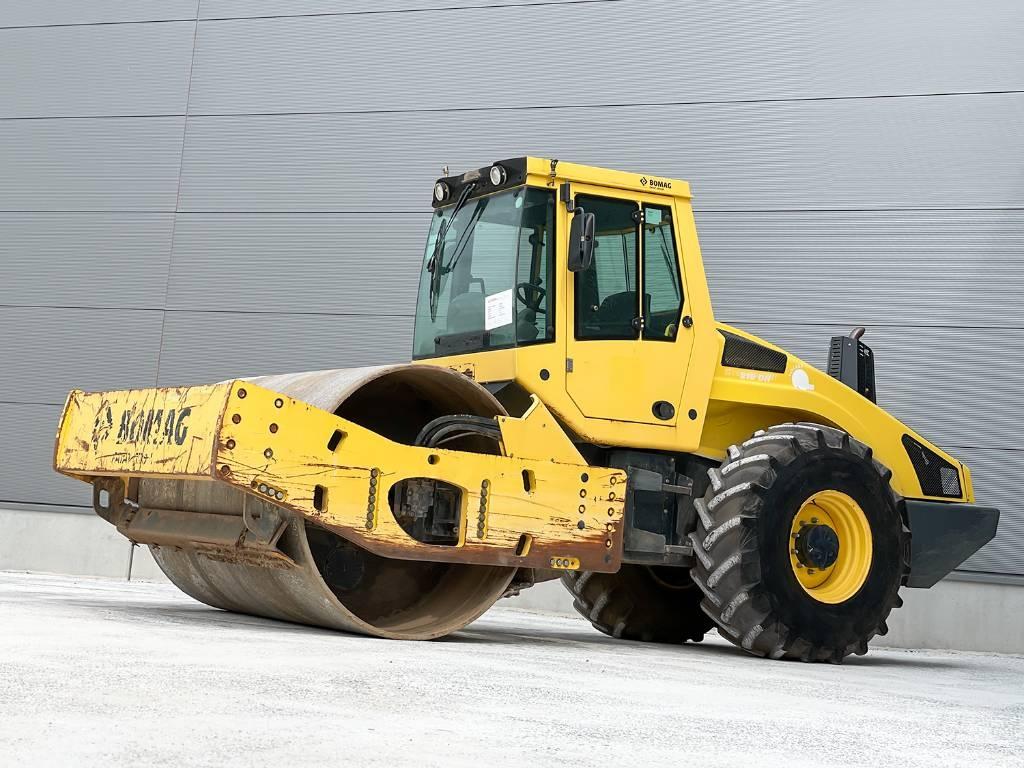 Bomag BW 216 DH-4i Egydobos hengerek