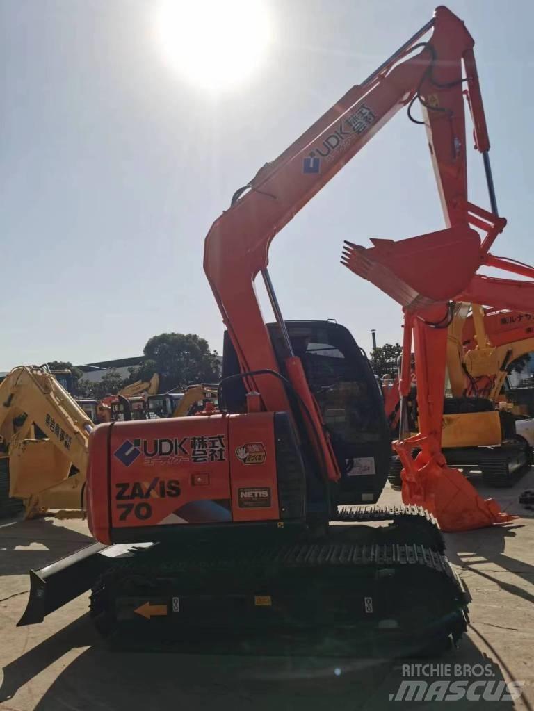 Hitachi ZX 70 Mini kotrók < 7t