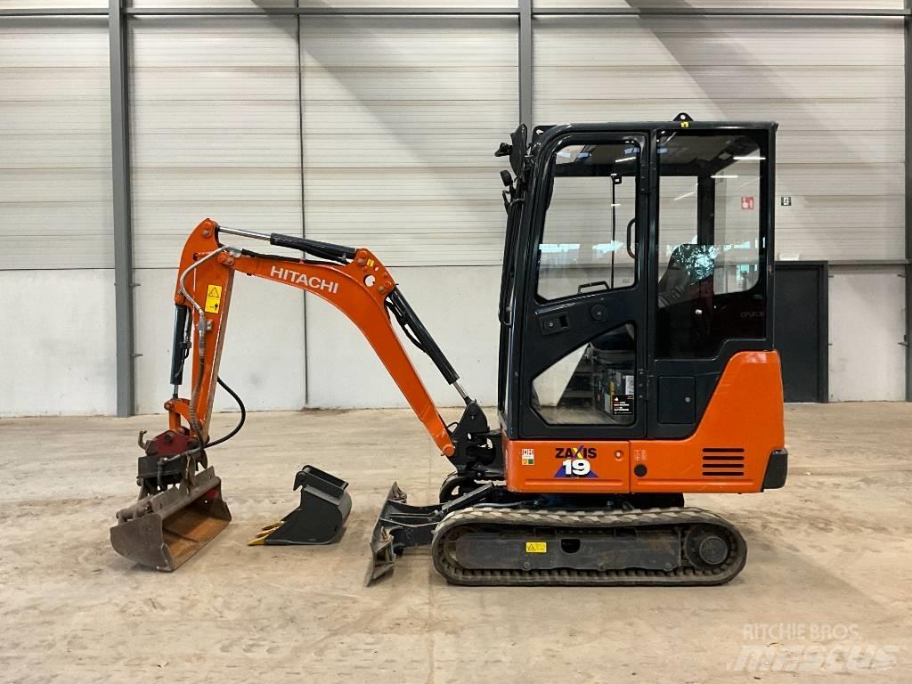 Hitachi ZX 19-6 Mini kotrók < 7t
