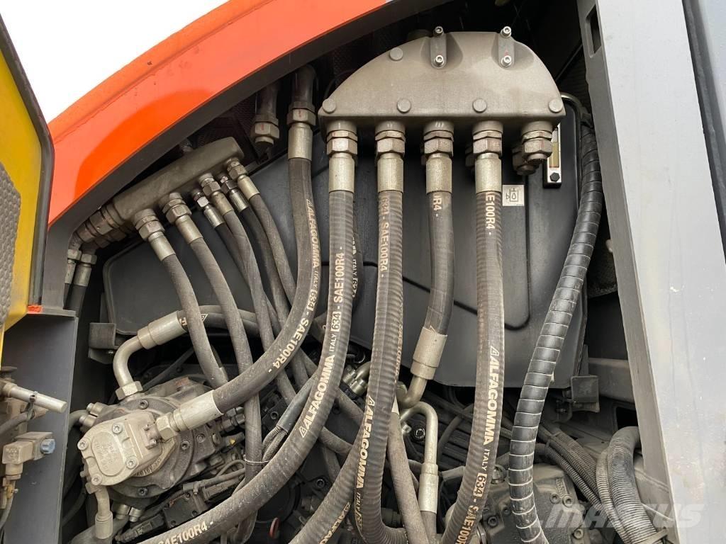 Bomag BMF 2500 S Aszfalt terítõ gépek