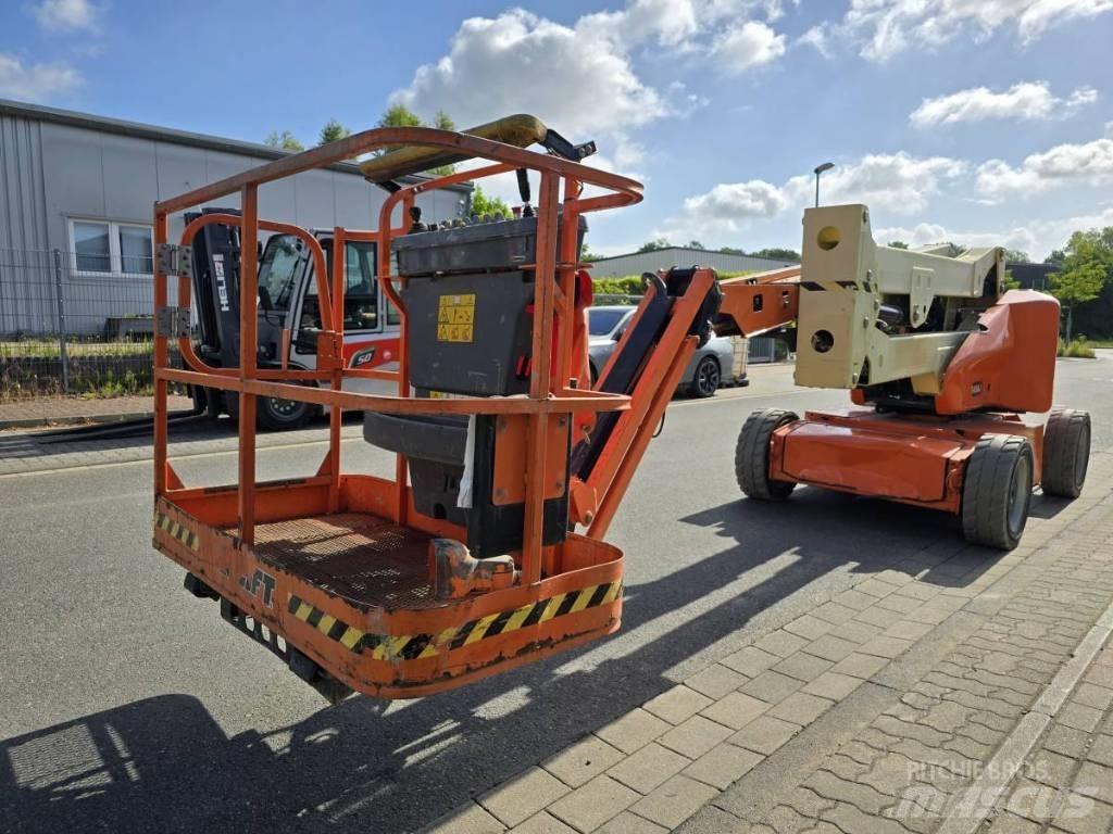 JLG E 450 AJ Karos emelők
