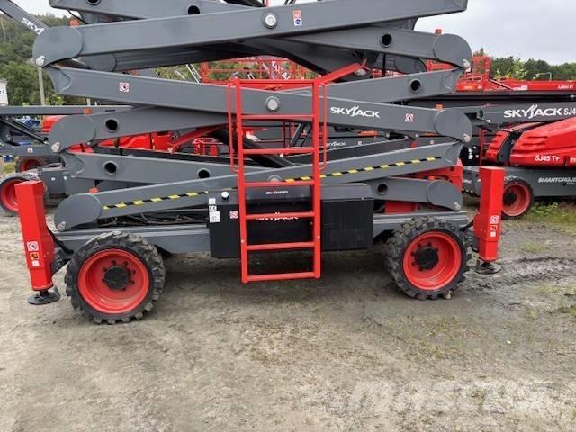 SkyJack SJ9664RT Ollós emelők